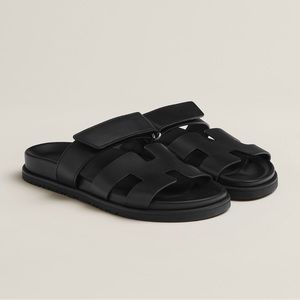 Hermes chypre sandals, size 8 men’s - runs large fits size 8-9 women’s - NEW